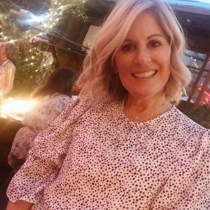 Meet your Posher, Lee